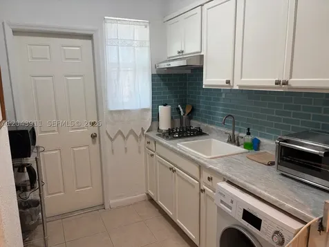 503 75th Street Miami Beach FL 33141
