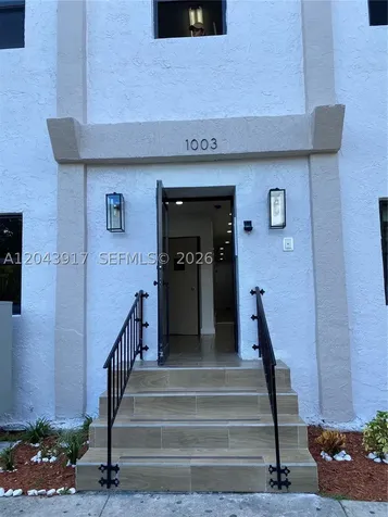 1003 SW 15th Avenue Miami FL 33135