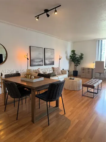 520 Brickell Key Drive Miami FL 33131