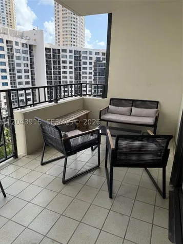 520 Brickell Key Drive Miami FL 33131