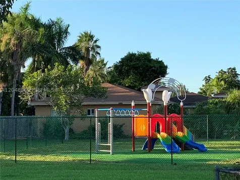 848 SW 10th Street Florida City FL 33034