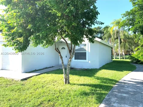 848 SW 10th Street Florida City FL 33034