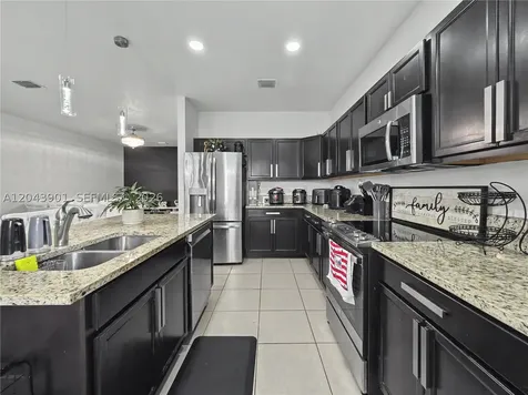 11611 SW 253rd Street Homestead FL 33032