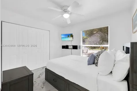 1318 Bayport Avenue Marco Island FL 34145
