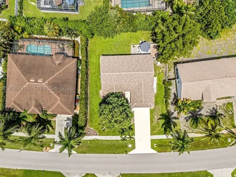 1318 Bayport Avenue Marco Island FL 34145