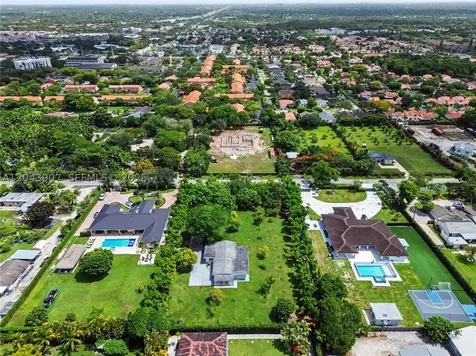 11380 SW 93rd Street Miami FL 33176