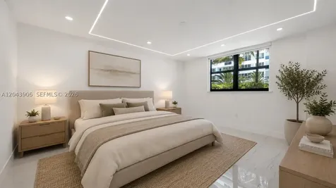 1623 Collins Avenue Miami Beach FL 33139