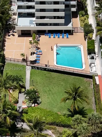 1623 Collins Avenue Miami Beach FL 33139