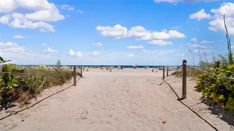 1623 Collins Avenue Miami Beach FL 33139