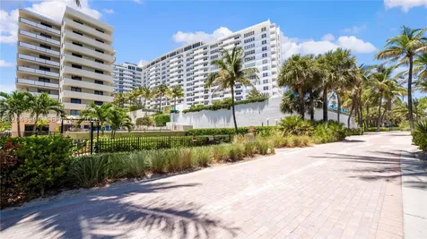 1623 Collins Avenue Miami Beach FL 33139