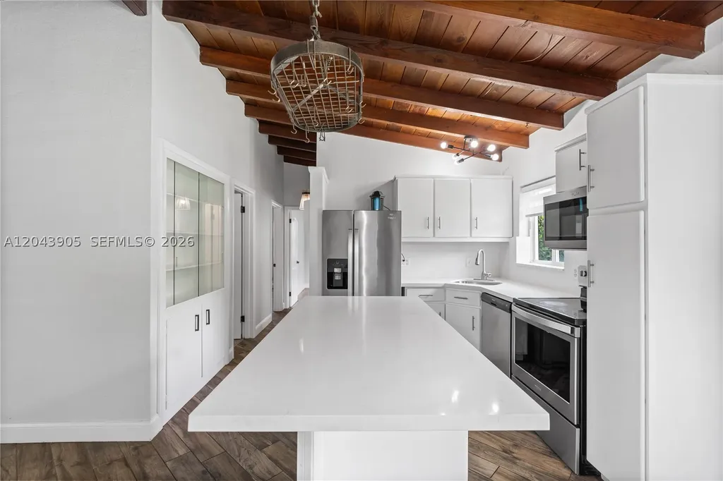 805 SW 22nd Avenue Fort Lauderdale FL 33312