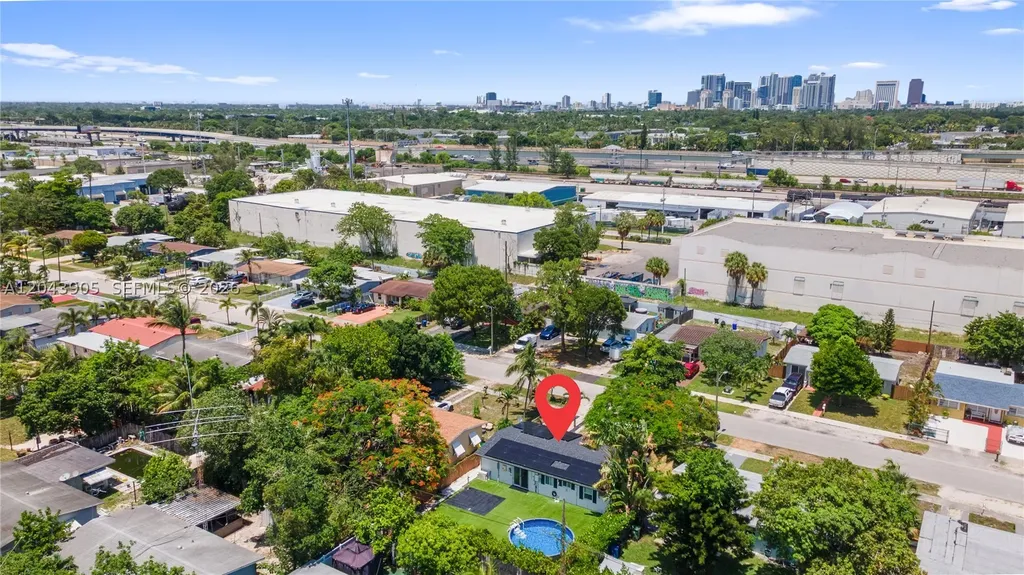 805 SW 22nd Avenue Fort Lauderdale FL 33312