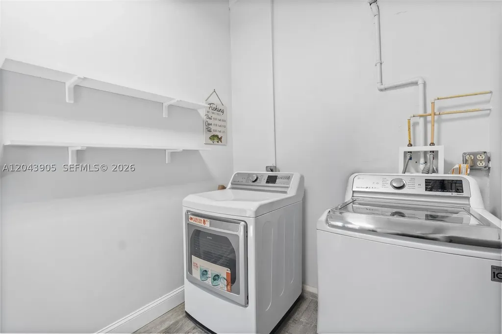 805 SW 22nd Avenue Fort Lauderdale FL 33312