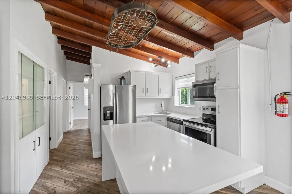 805 SW 22nd Avenue Fort Lauderdale FL 33312