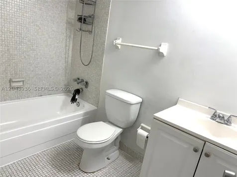 7477 SW 82nd Street Miami FL 33143