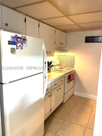 7477 SW 82nd Street Miami FL 33143