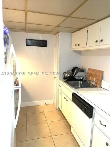 7477 SW 82nd Street Miami FL 33143