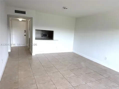 7477 SW 82nd Street Miami FL 33143