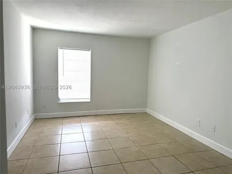 7477 SW 82nd Street Miami FL 33143