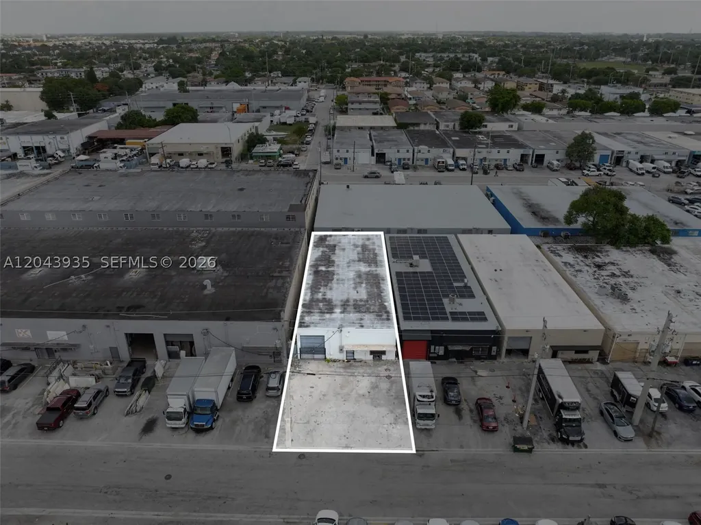 693 W 26th Street Hialeah FL 33010