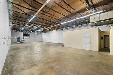 693 W 26th Street Hialeah FL 33010