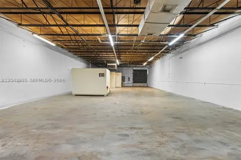 693 W 26th Street Hialeah FL 33010