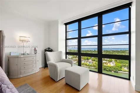 5500 Collins Avenue Miami Beach FL 33140