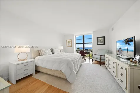 5500 Collins Avenue Miami Beach FL 33140