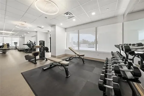5500 Collins Avenue Miami Beach FL 33140
