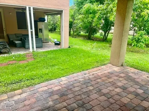 946 NW 206th Street Miami Gardens FL 33169