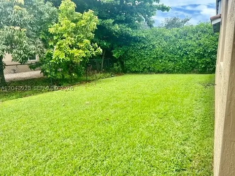 946 NW 206th Street Miami Gardens FL 33169