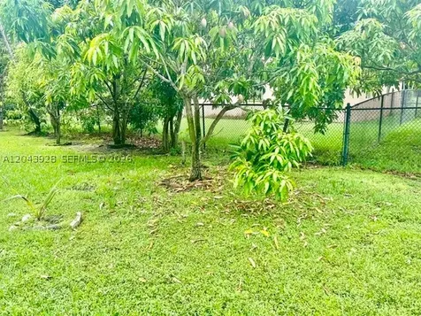 946 NW 206th Street Miami Gardens FL 33169