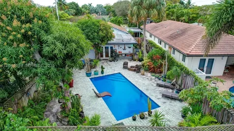 1401 NE 33rd Street Oakland Park FL 33334