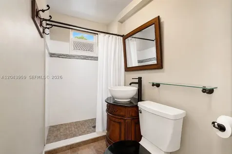 1401 NE 33rd Street Oakland Park FL 33334
