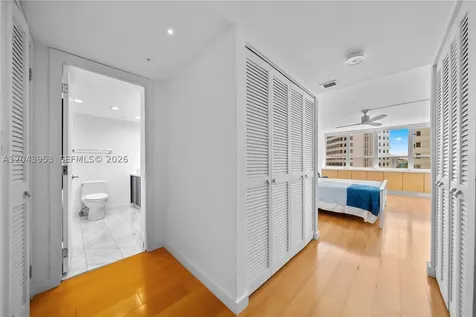 11 Island Avenue Miami Beach FL 33139