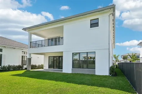 13075 Feathering Way Palm Beach Gardens FL 33412