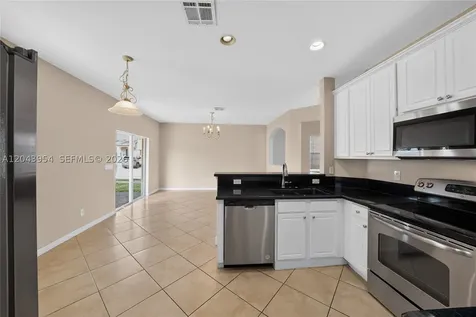 9317 Natures Way Fort Pierce FL 34945