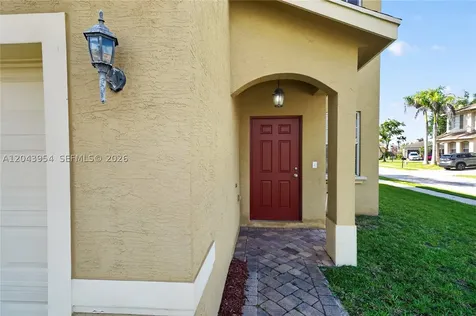 9317 Natures Way Fort Pierce FL 34945