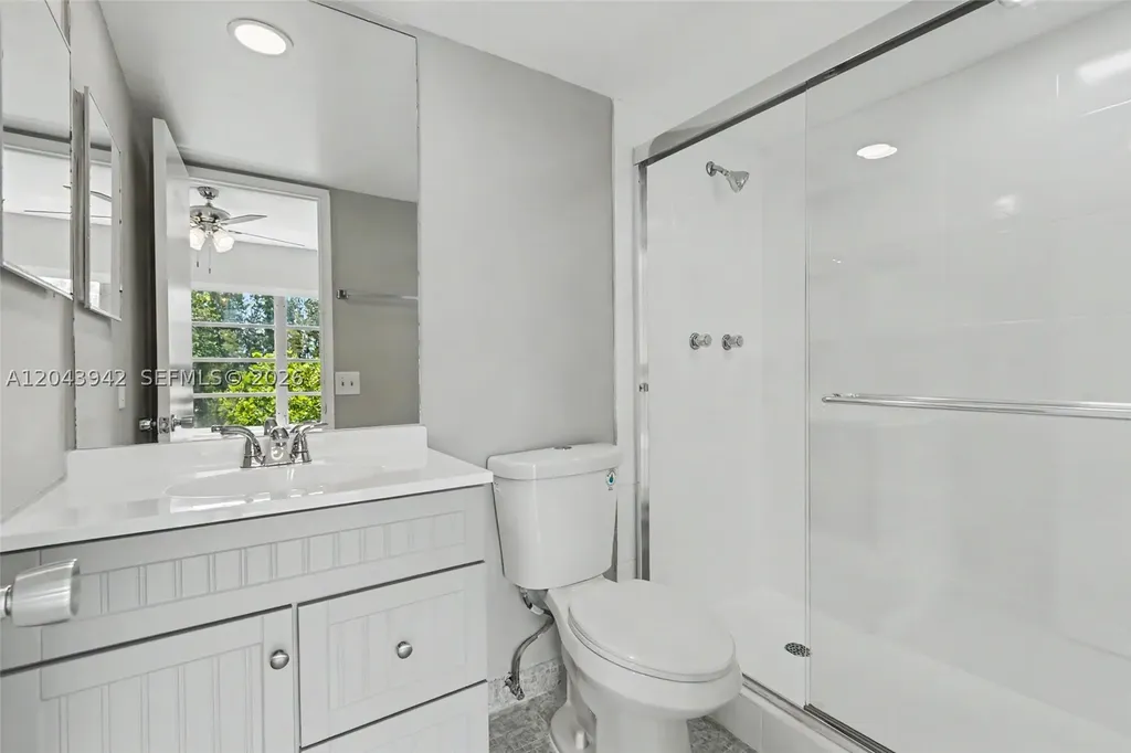 3250 N Palm Aire Drive Pompano Beach FL 33069