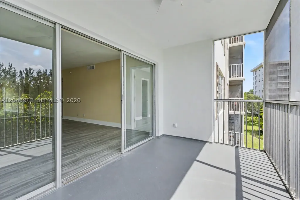 3250 N Palm Aire Drive Pompano Beach FL 33069