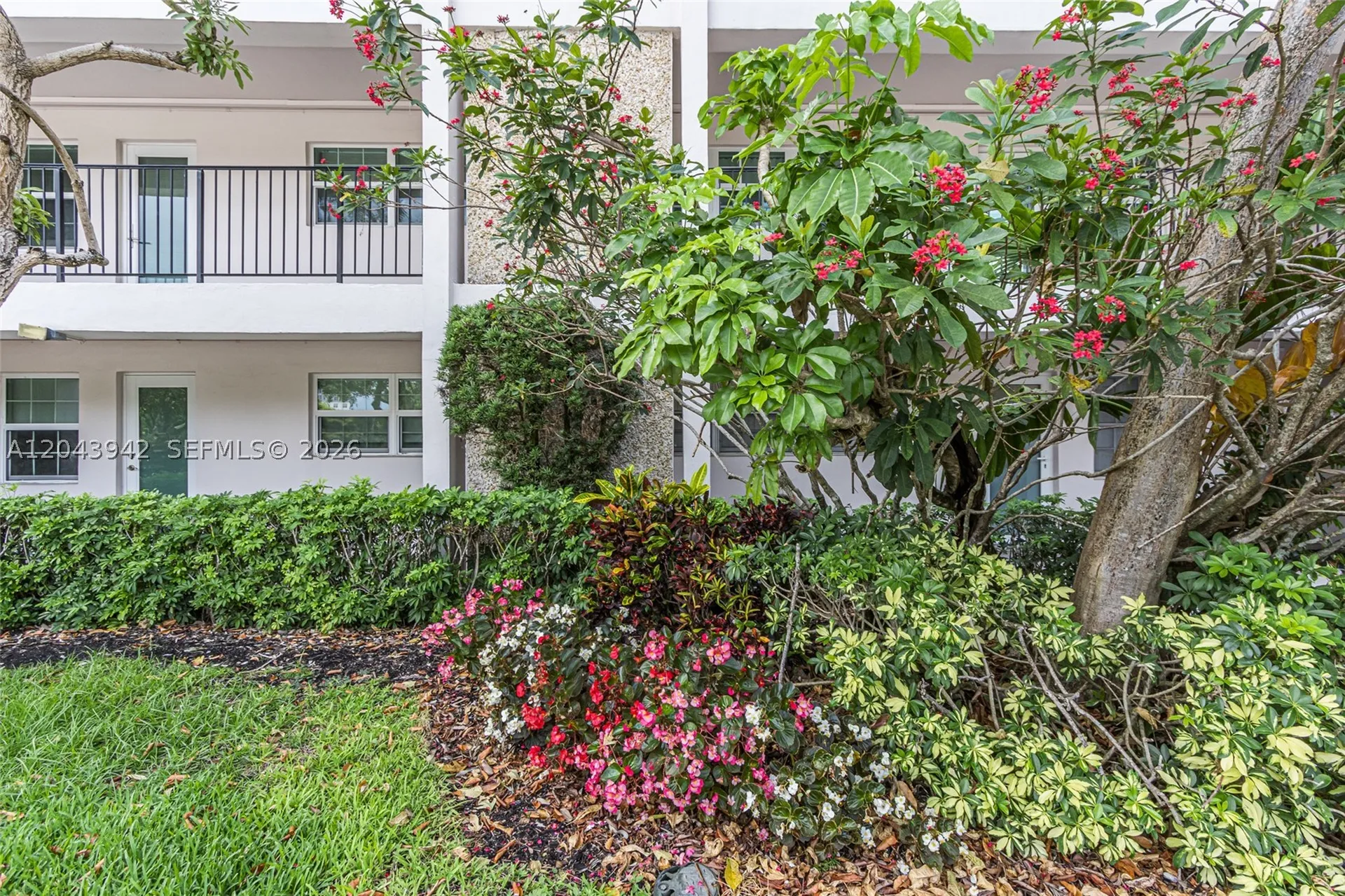 3250 N Palm Aire Drive Pompano Beach FL 33069