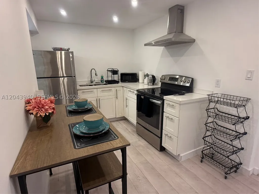 1947 Garfield Street Hollywood FL 33020