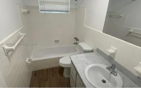 400 SE 9th Court Hallandale Beach FL 33009