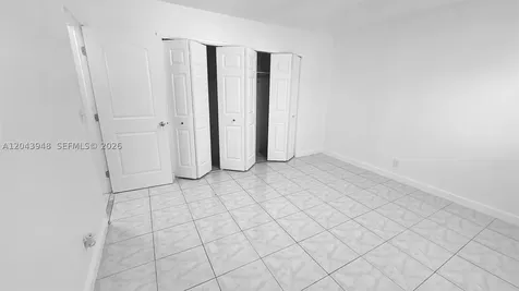 400 SE 9th Court Hallandale Beach FL 33009