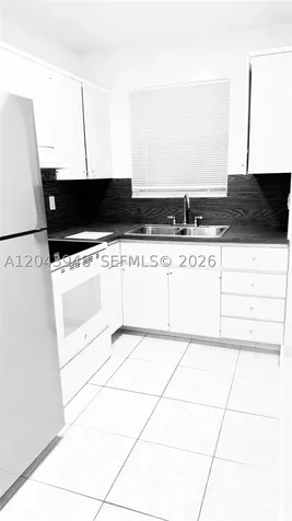 400 SE 9th Court Hallandale Beach FL 33009