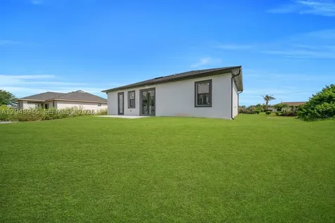 2609 21st Street SW Lehigh Acres FL 33976
