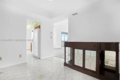2851 NE 183rd Street Aventura FL 33160
