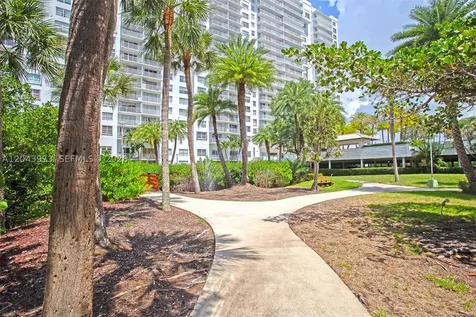2851 NE 183rd Street Aventura FL 33160