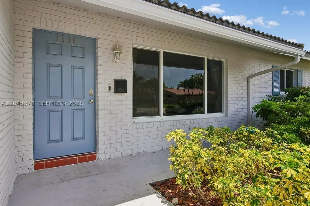 7506 NW 42nd Street Coral Springs FL 33065