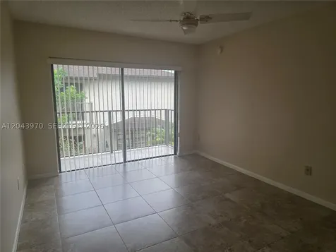 4586 SW 139th Court Miami FL 33175